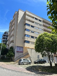 Arrendamento de apartamento T3 na Praça Monsenhor Elisío Fernandes Araújo