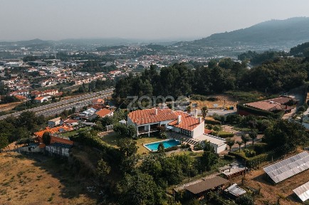Herdade à venda na Rua da Herdade, 949
