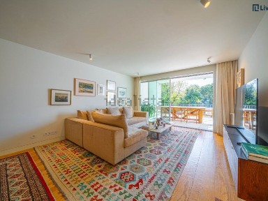 Apartamento T3 à venda em Serralves