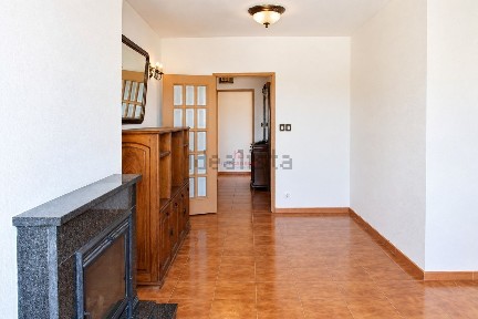 Apartamento T3 à venda na Rua Luís de Camões, 114