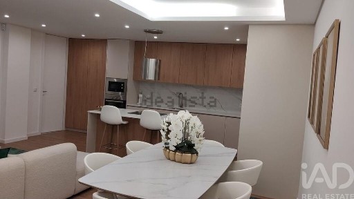 Apartamento T3 à venda em Paredes