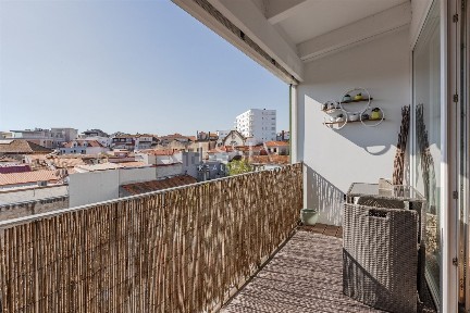 Apartamento T0 à venda na Rua das Fontainhas