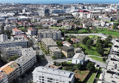 Apartamento T1 à venda na Travessa de Requesende, 388