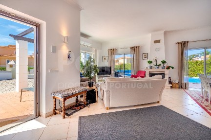 Moradia independente à venda na Carvoeiro Golfe 1011 S.A, Apartado, 8401-908 Estômbar