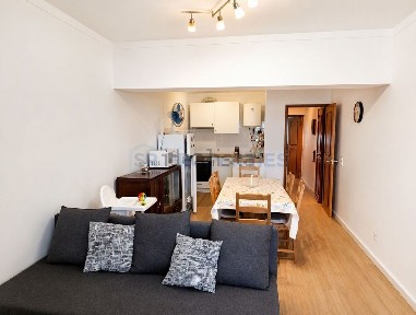 Apartamento T1 à venda na Rua José J. Soares