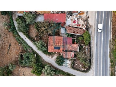 Moradia independente à venda em Benedita