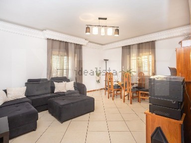 Apartamento T3 à venda na Rua da Igreja