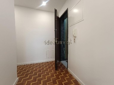 Corroios, Centro, Rua Cidade de Coimbra, 10