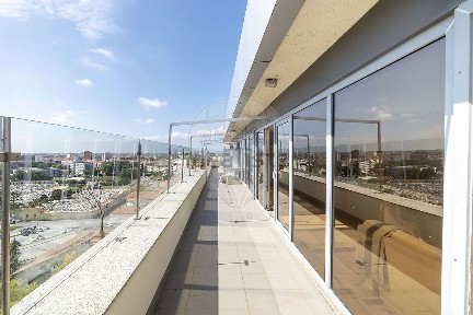 Apartamento T4 à venda na Rua de São Martinho