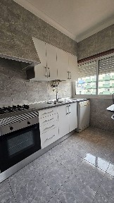 Arrendamento de andar de moradia na Rua Padre Francisco Figueira, 4