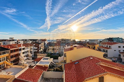 Vila do Conde, Caxinas, Avenida Cidade de Guimarães