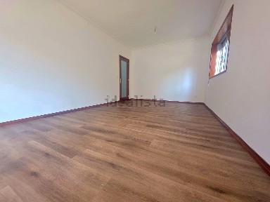 Apartamento T3 à venda na Rua Diu