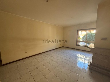 Apartamento T2 à venda na Rua Alvares Cabral