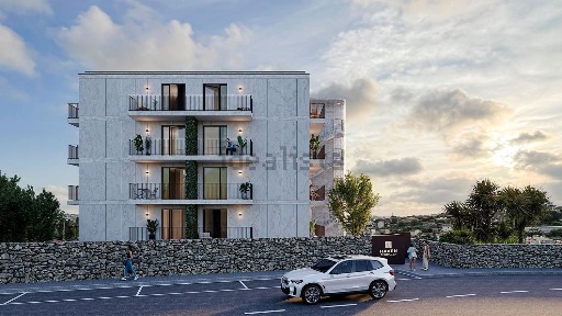 Apartamento T1 à venda na Rua Escola Dramática, 364