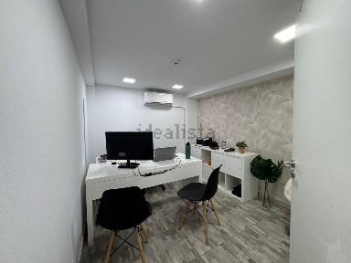 Espaço comercial à venda no Passeio dos Cruzados
