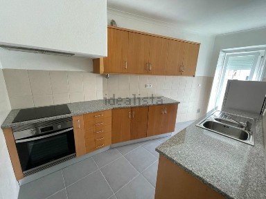 Arrendamento de apartamento T3 na Penedo da Saudade