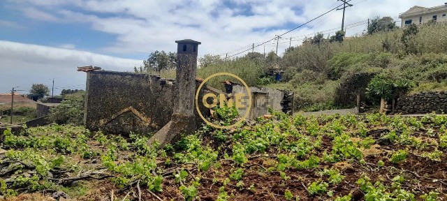 Casa ou moradia à venda na Rua da Abegoaria