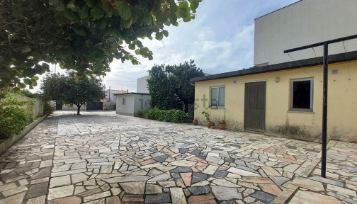 Casa ou moradia à venda na Areosa