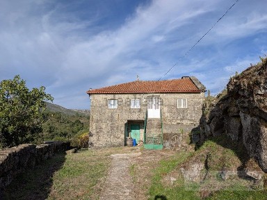 Moradia independente à venda em Cabana Maior