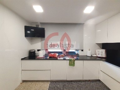 Apartamento T2 à venda na Rua António Correia