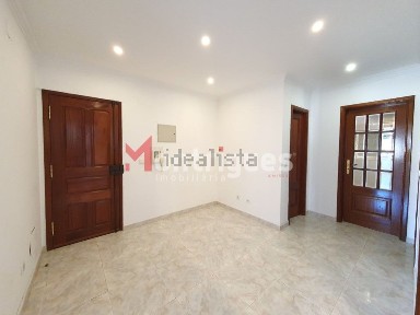 Arrendamento de apartamento T2 na Rua do Tejo
