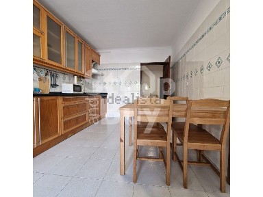 Arrendamento de apartamento T3 em Sines