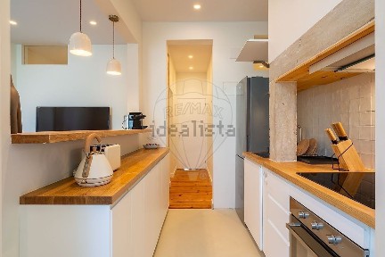 Arrendamento de apartamento T2 na Rua António Pereira Carrilho