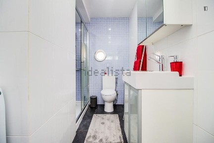 Arrendamento de apartamento T1 na Praceta Dom Luís I