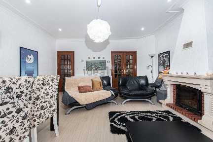 Duplex à venda no São Domingos de Rana