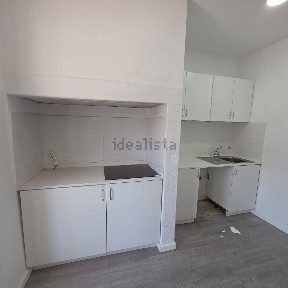 Arrendamento de apartamento T2 na Avenida Elias Garcia s/n