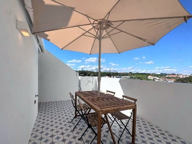 Duplex à venda na Rua Bissau