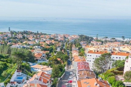 Moradia independente à venda na Rua Engenheiro Adelino Amaro da Costa, 418