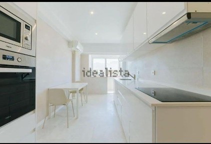 Arrendamento de apartamento T4 em Moscavide e Portela
