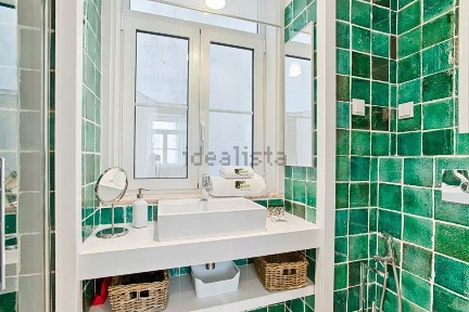 Arrendamento de apartamento T2 no Beco da Cardosa