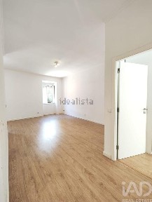 Arrendamento de apartamento T2 na Prazeres