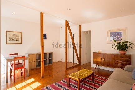 Arrendamento de apartamento T1 na Rua Manuel Bernardes, 18
