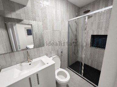 Arrendamento de apartamento T2 no Largo das Olarias