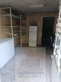 Espaço comercial à venda no Vale das Flores