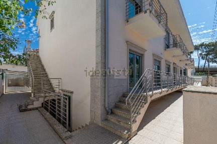 Amora, Foros de Amora, Rua do Tojal