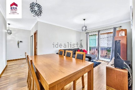 Apartamento T2 à venda na Estrada Eiras s/n