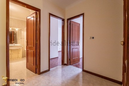 Apartamento T2 à venda na Rua Cidade de Faro