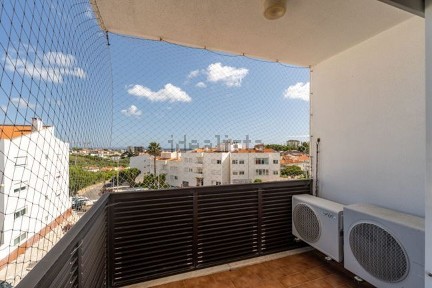 Apartamento T3 à venda na São Miguel das Encostas
