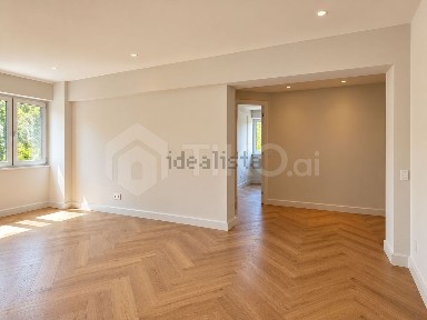 Apartamento T3 à venda na Rua Cidade de Bolama