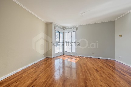 Apartamento T2 à venda na Rua Engenheiro Vieira da Silva