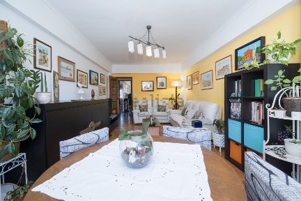 Apartamento T3 à venda na Rua Ribeira