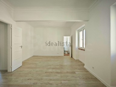 Apartamento T1 à venda na Rua do Mato Grosso