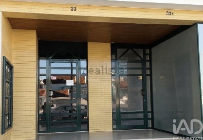 Apartamento T3 à venda em Santo Onofre e Serra do Bouro