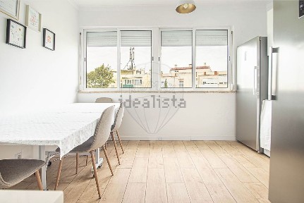 Apartamento T1 à venda na Rua António da Costa Carvalho