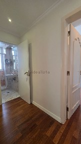 Apartamento T4 à venda na Rua Cidade de Bolama, 1