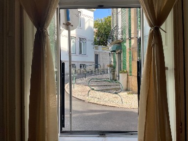 Apartamento T3 à venda na Travessa do Abarracamento de Peniche, 21